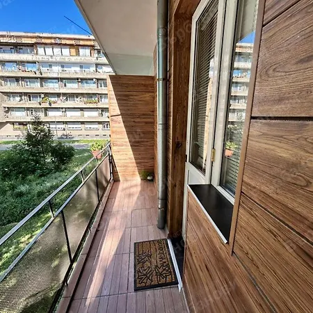 Laura Apartment Gabrovo